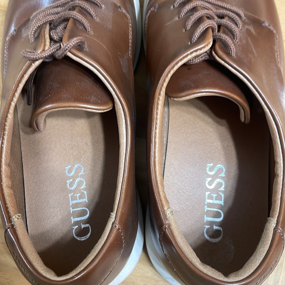 Guess Leather Dress Shoes Mens Rich Brown Excellent Almost New Condition 9.5 - Picture 5 of 10